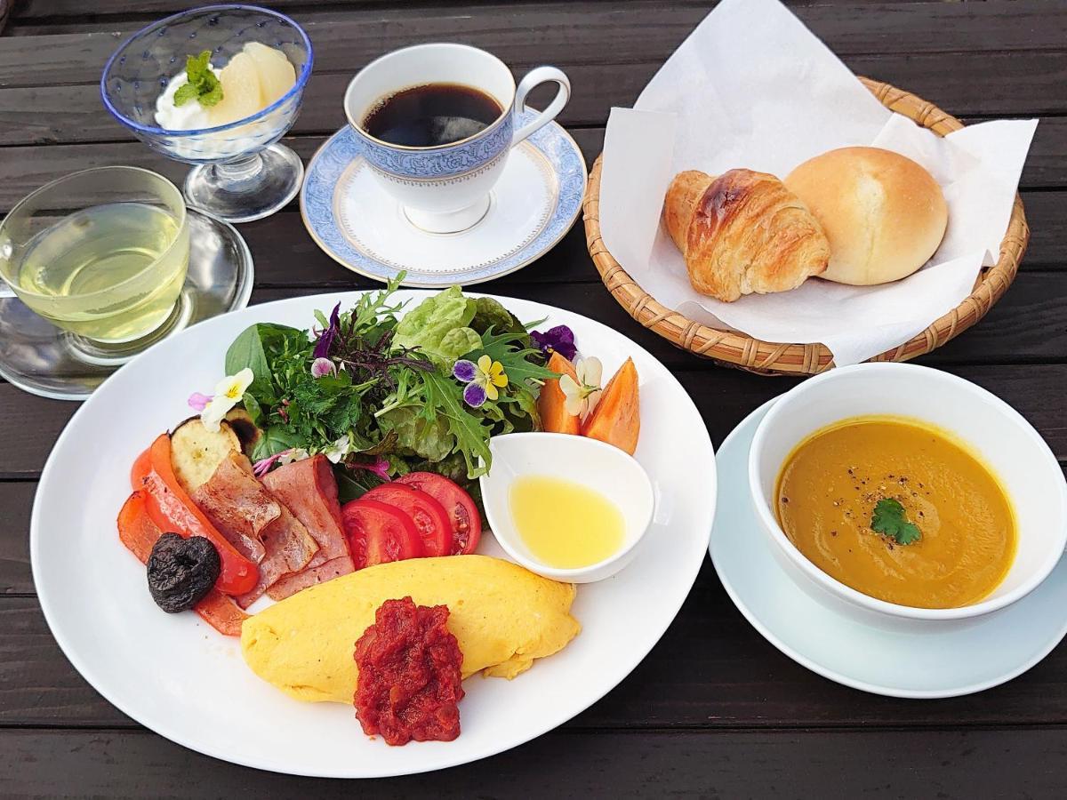 Yufuin Flora House Bed & Breakfast Exterior photo